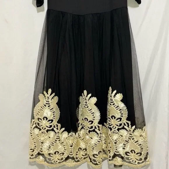 Off Shoulder Lace Tulle dress Size Size 2XL - Picture 3 of 8